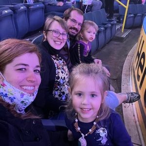 Meet your Posher, Carly